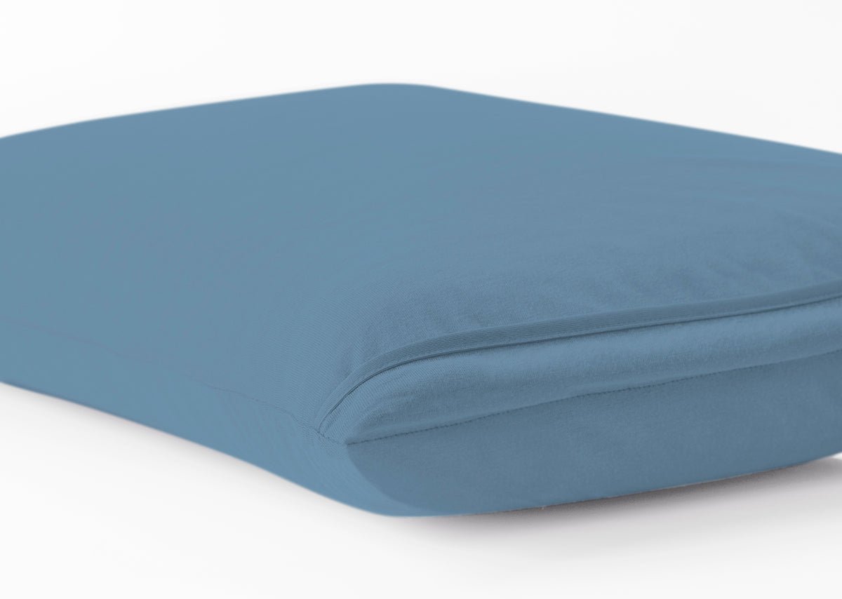 Eco-friendly waterproof and breathable pillowcase 50 x 75 cm - Blue - Koko-Kamel.com